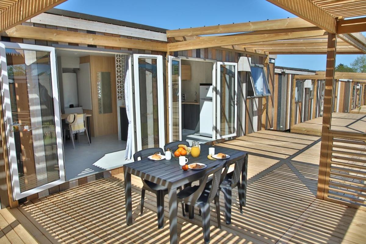 Camping Maeva Respire Le Village Perrosien Eksteriør billede